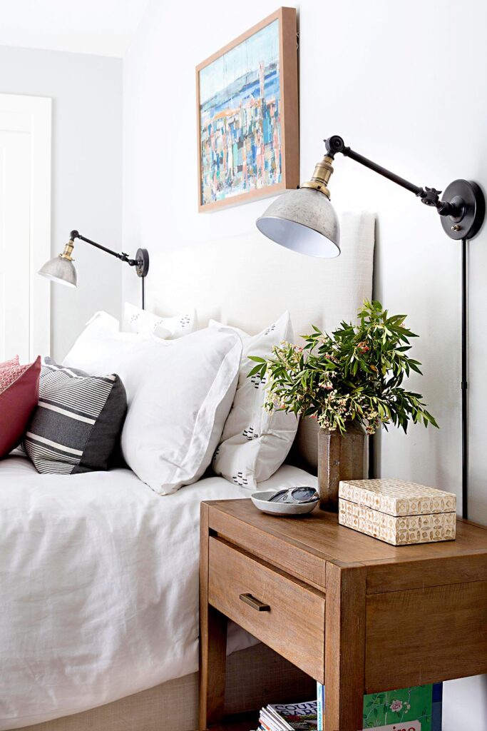 13 Best Ways To Downsize & Organize Bedrooms