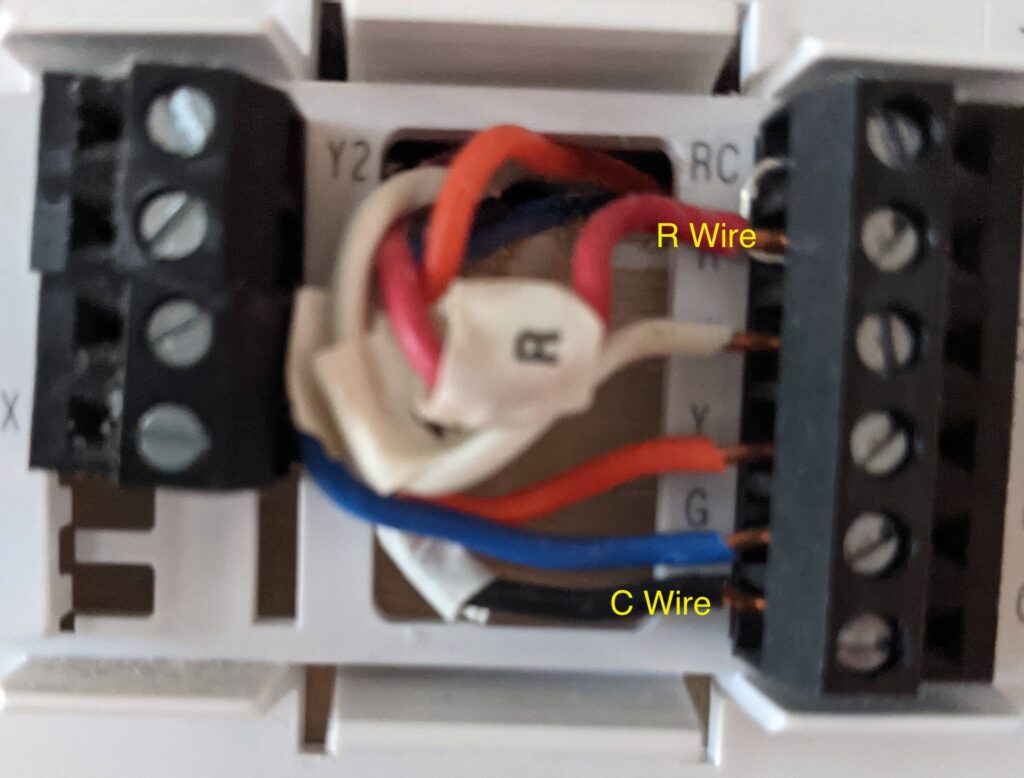 Difference between C Wire And R Wire on a Thermostat