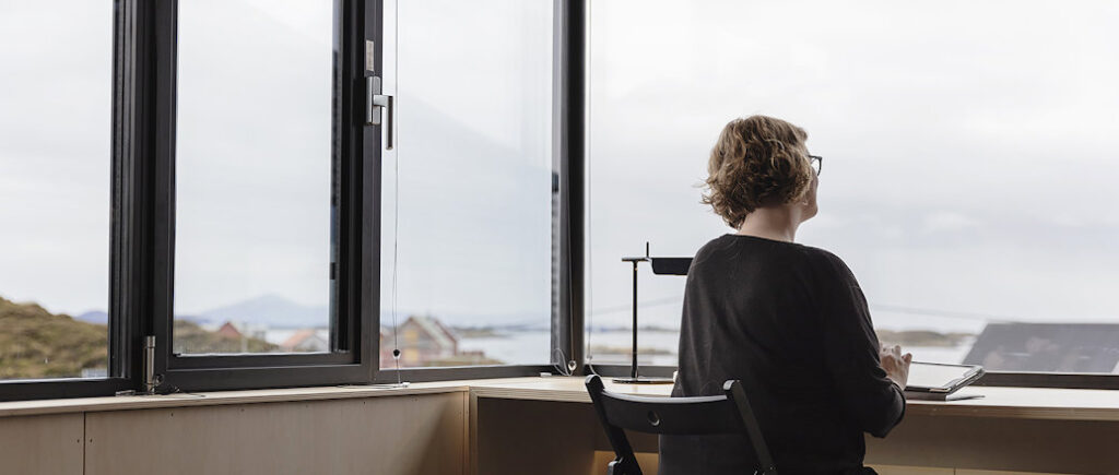 Maximizing Natural Light for a Healthier Home Office