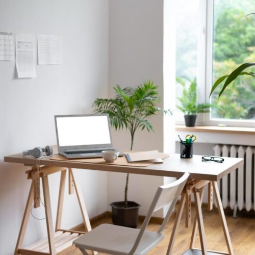 Benefits of a Minimalist Approach to Home Office Design: Maximize Productivity and Efficiency