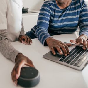 How to Choose the Best Smart Furniture for Elderly or Disabled Individuals: A Comprehensive Guide