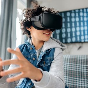 How to Set Up a Smart Gaming Room: Interactive Furniture Guide